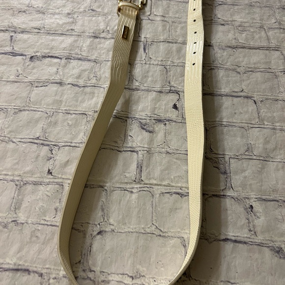 STEVE MADDEN IVORY FAUX SKIN PRINT WITH GOLD TONE ACCENTS WOMENS BELT SIZE LARGE - Picture 8 of 11